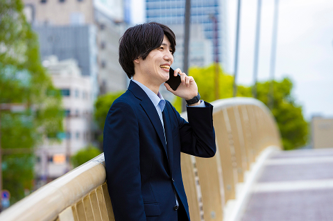 働く従業員の写真